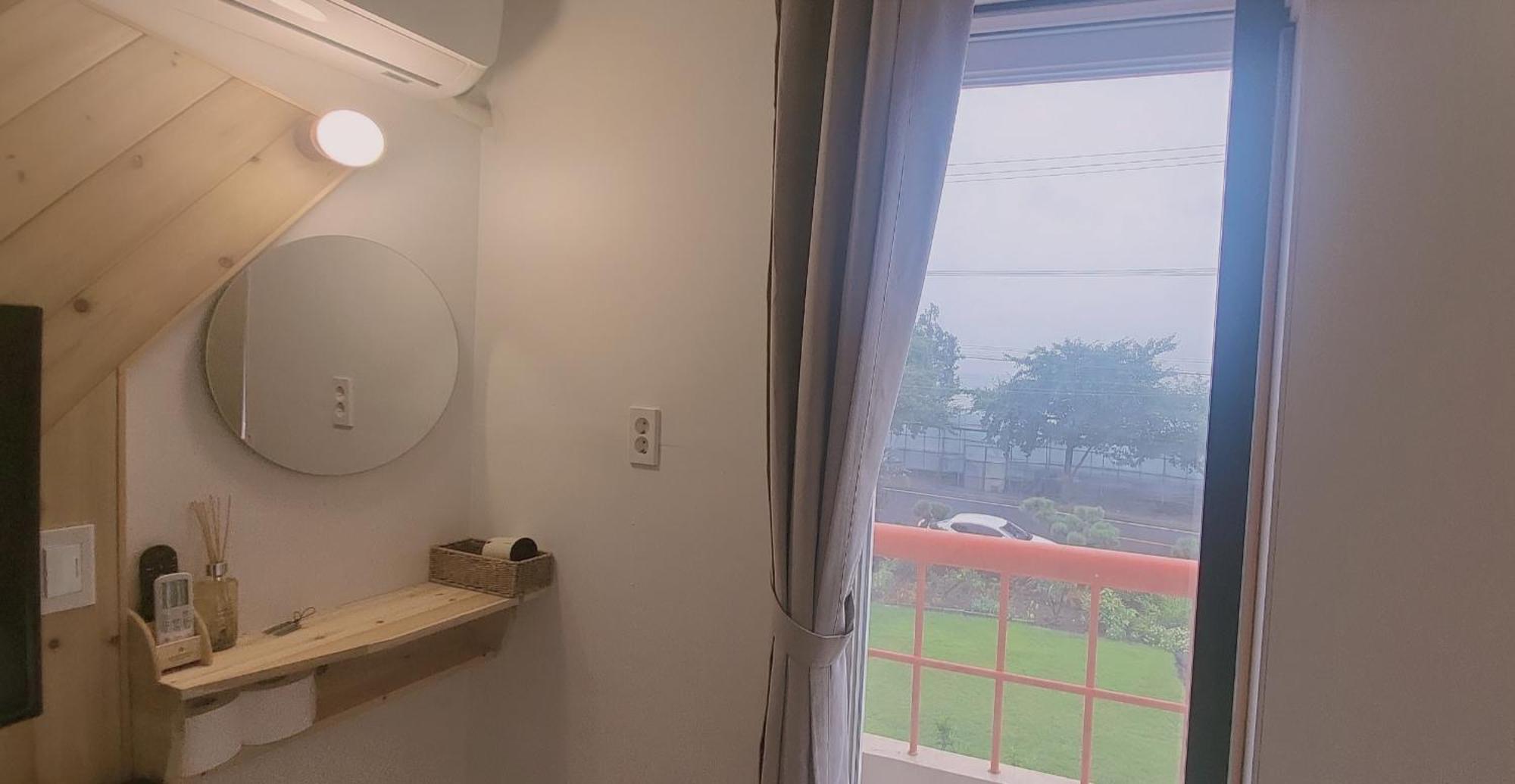 Jeju Soroan Pension 西归浦市 外观 照片